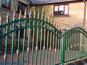 R4 Distinct Wall Top Railings Thrybergh, Rotherham