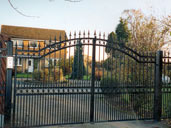 Gate 3 Pair of Swinging Electric Operated Bow Top Gates with Matching Railings, Doncaster